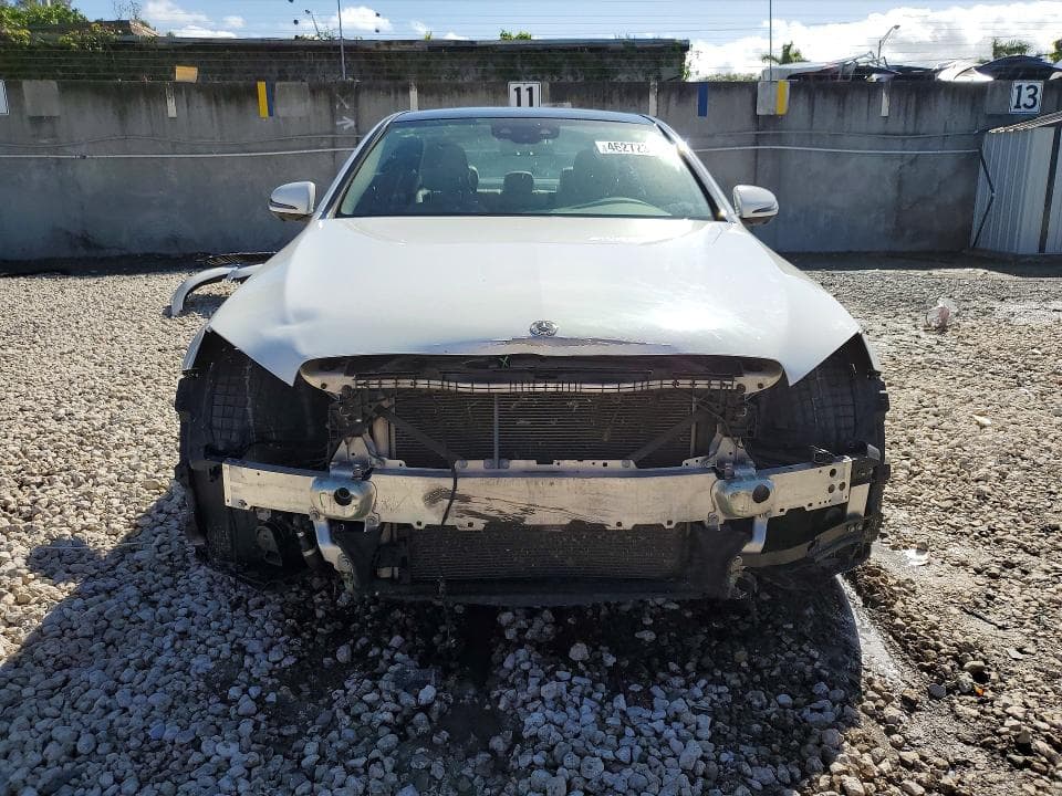2020 MERCEDES-BENZ C 300 5