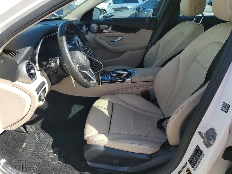 2020 MERCEDES-BENZ C 300 7