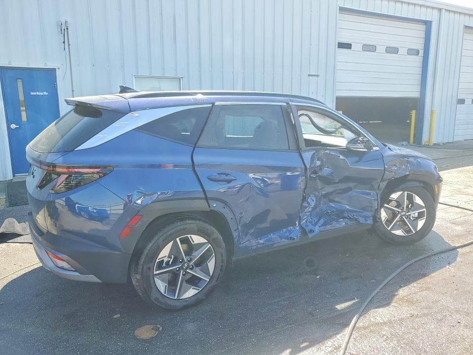 2026 HYUNDAI TUCSON SEL PREMIUM 3