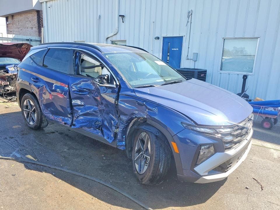 2026 HYUNDAI TUCSON SEL PREMIUM 4