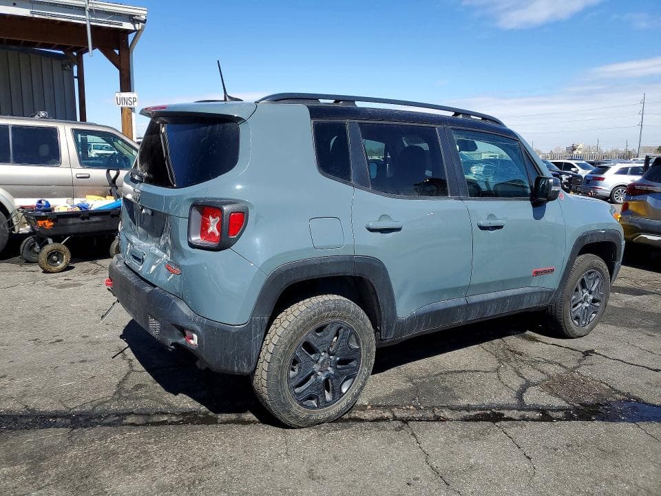 2018 JEEP RENEGADE TRAILHAWK 3