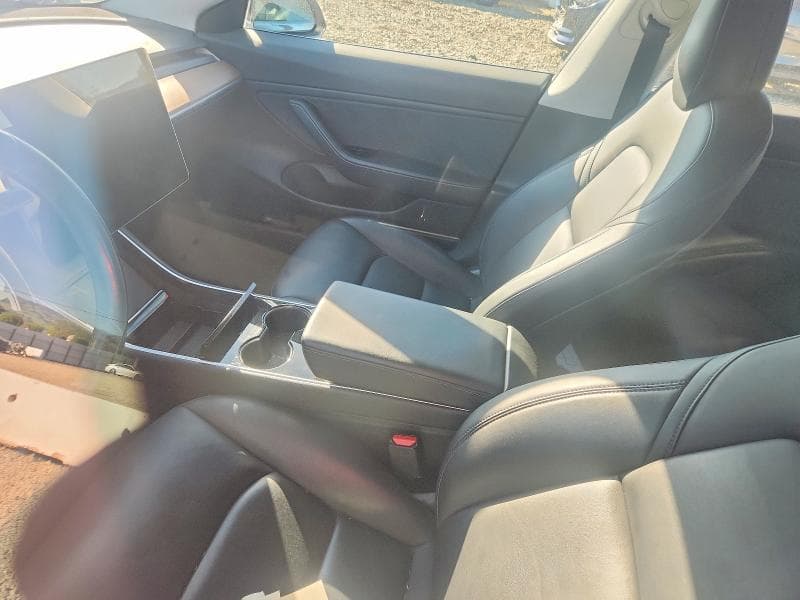 2018 TESLA MODEL 3 8