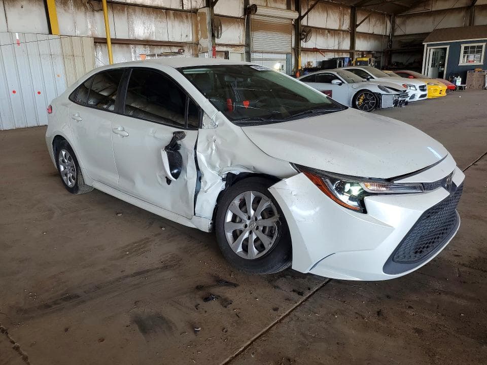 2020 TOYOTA COROLLA LE 4