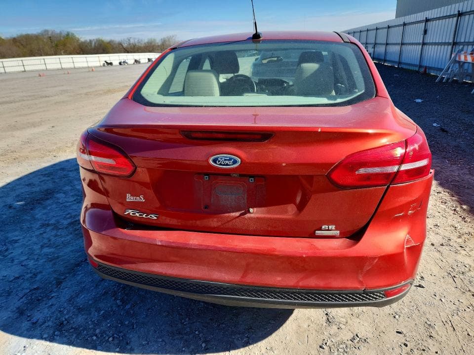2018 FORD FOCUS SE 6