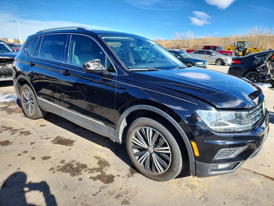 2018 VOLKSWAGEN TIGUAN SE SE 4