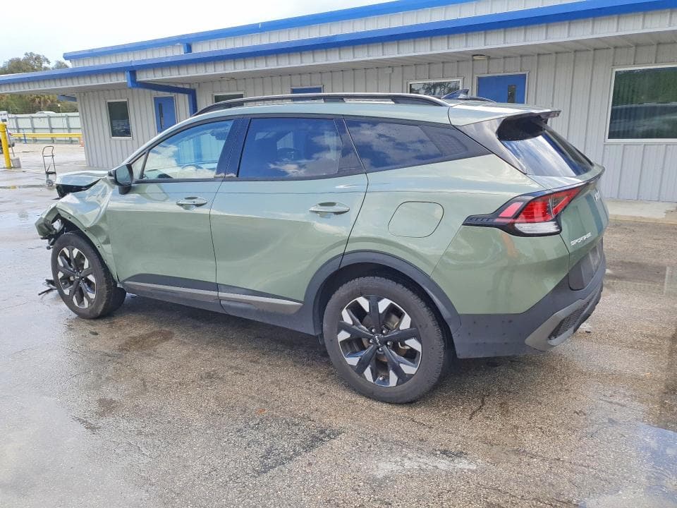 2023 KIA SPORTAGE X-LINE 2