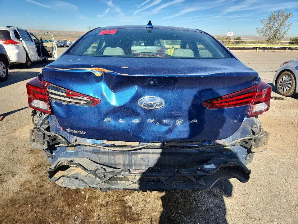 2019 HYUNDAI ELANTRA SEL 6