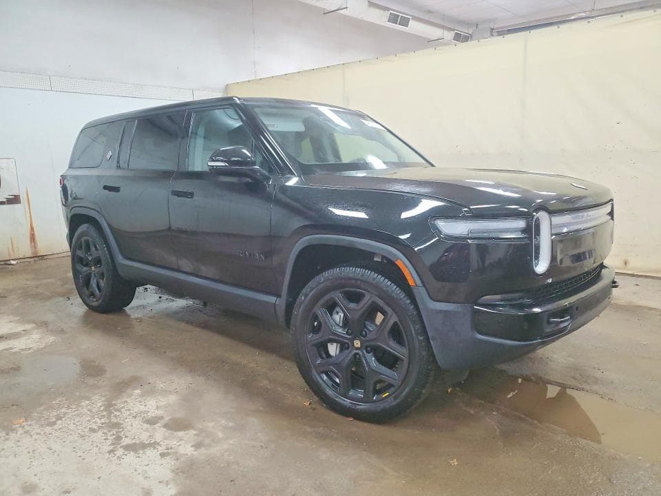 2025 RIVIAN R1S ADVENTURE 4