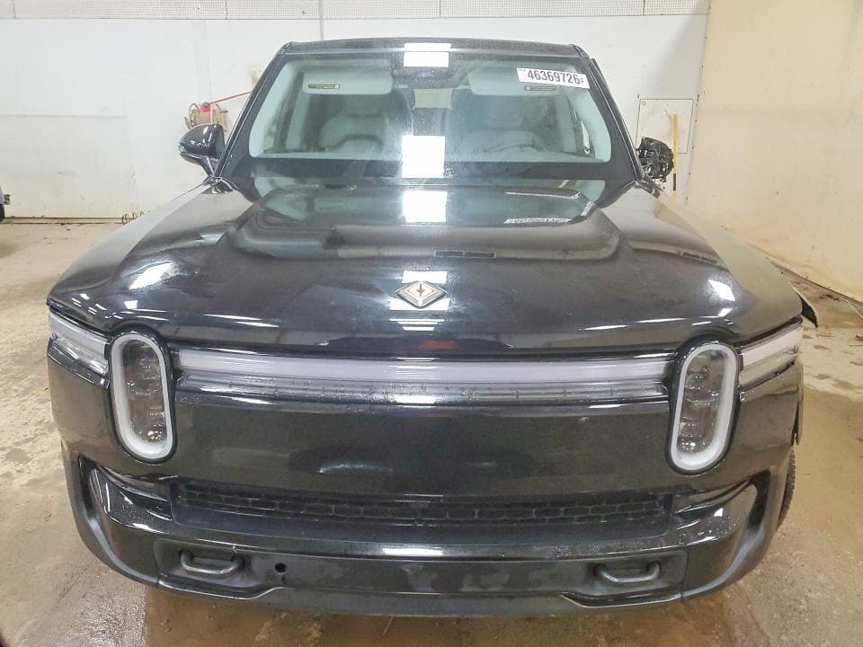 2025 RIVIAN R1S ADVENTURE 5