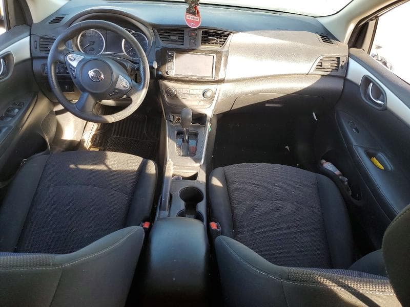 2019 NISSAN SENTRA S S 8