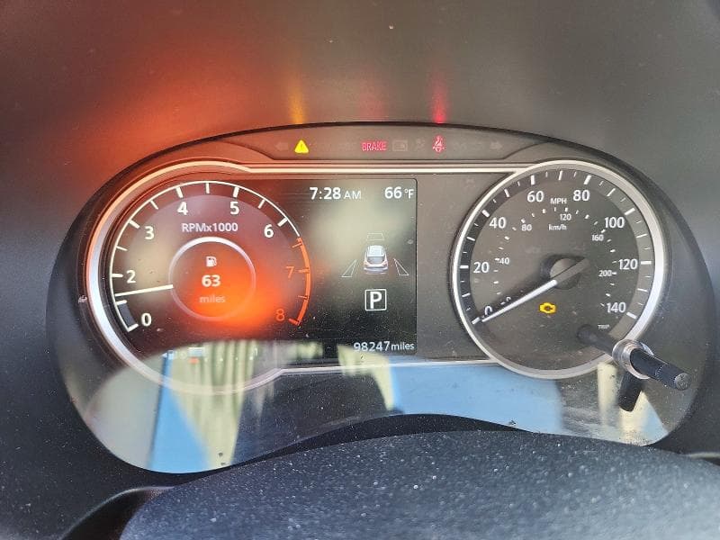 2019 NISSAN KICKS SR 9