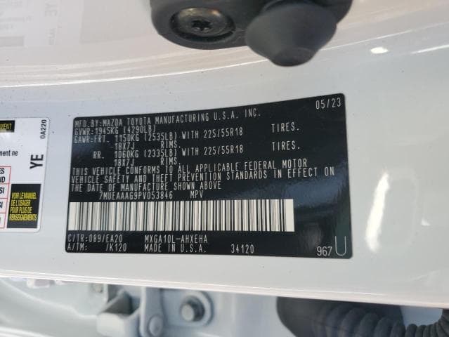 2023 TOYOTA COROLLA CROSS XLE 12