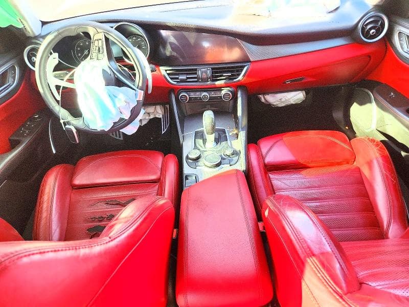 2019 ALFA ROMEO GIULIA TI 8