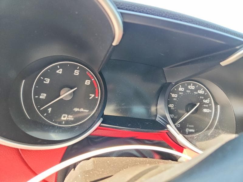 2019 ALFA ROMEO GIULIA TI 9