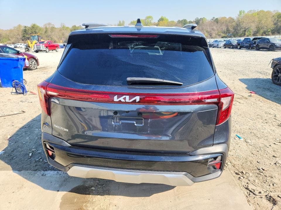 2025 KIA SELTOS EX 6