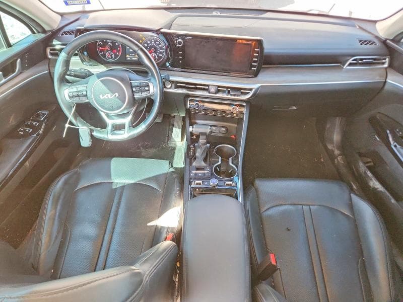 2022 KIA K5 EX 8