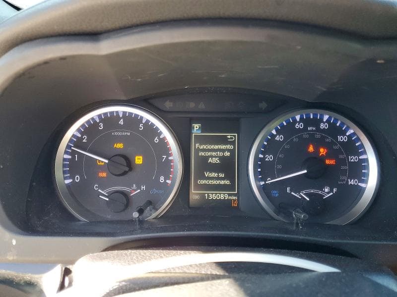 2019 TOYOTA HIGHLANDER LE 9
