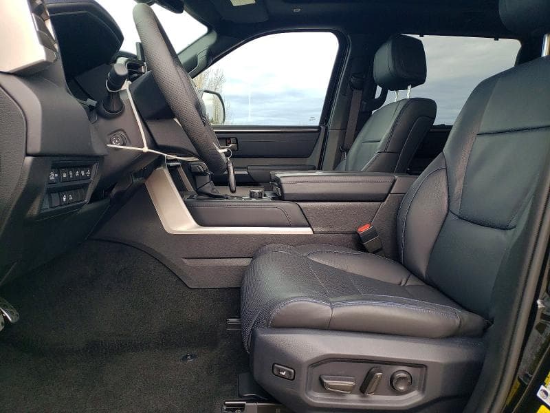 2026 TOYOTA TUNDRA PLATINUM PLATINUM 7
