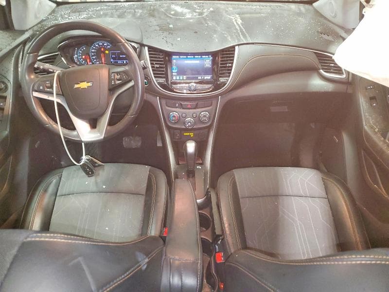 2020 CHEVROLET TRAX 1LT 8