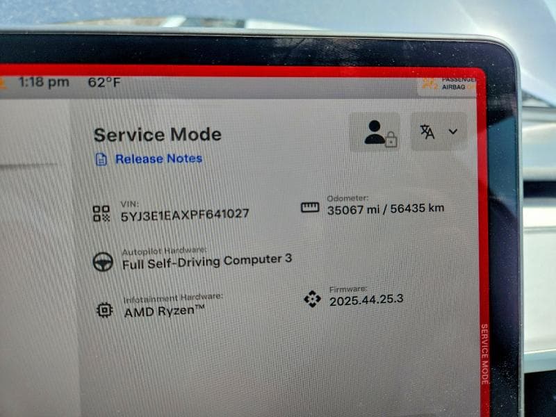 2023 TESLA MODEL 3 9