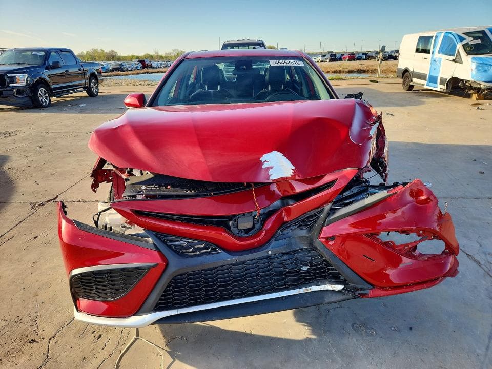 2021 TOYOTA CAMRY SE SE 5
