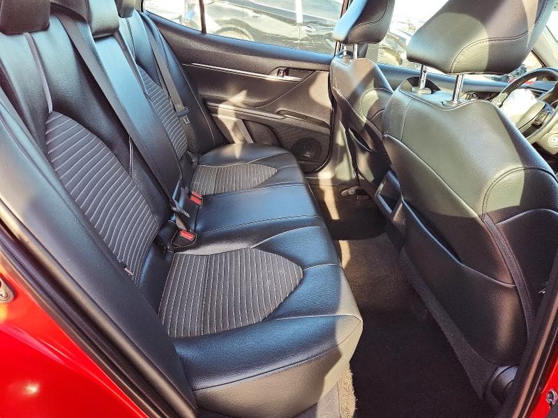 2021 TOYOTA CAMRY SE SE 10