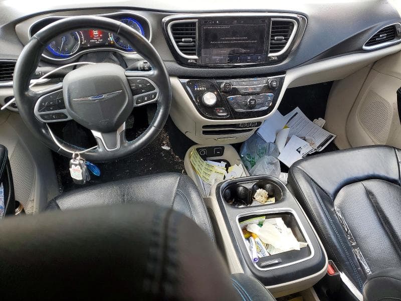 2021 CHRYSLER PACIFICA TOURING L 8