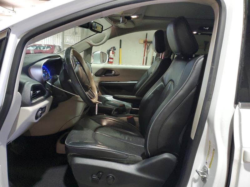 2019 CHRYSLER PACIFICA LIMITED 7
