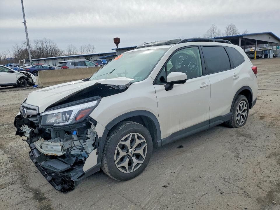 2019 SUBARU FORESTER PREMIUM - 1
