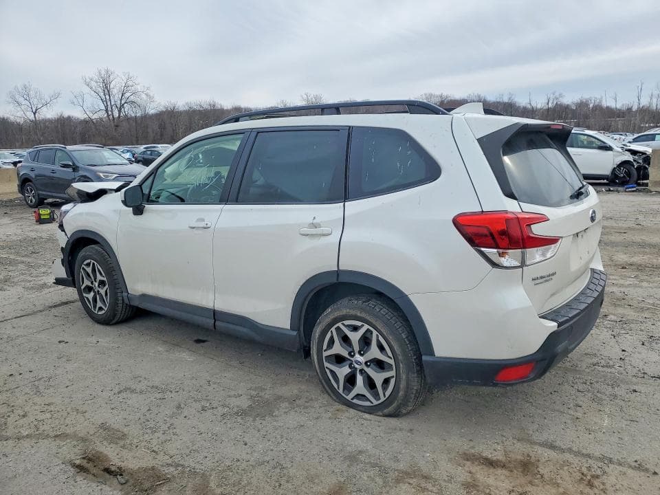 2019 SUBARU FORESTER PREMIUM 2