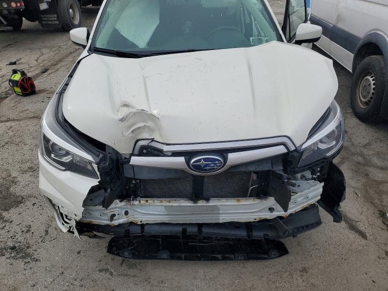 2019 SUBARU FORESTER PREMIUM 12