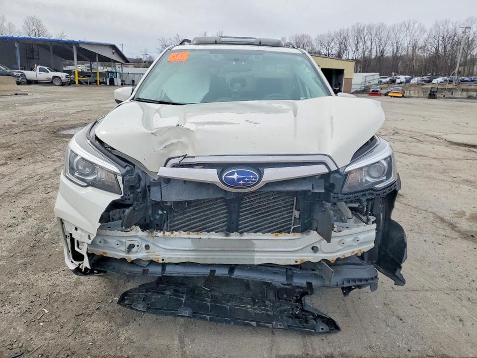 2019 SUBARU FORESTER PREMIUM 5
