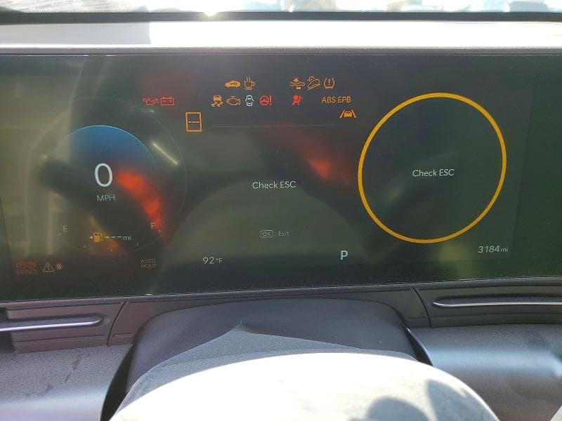 2026 HYUNDAI KONA SEL PREMIUM 9