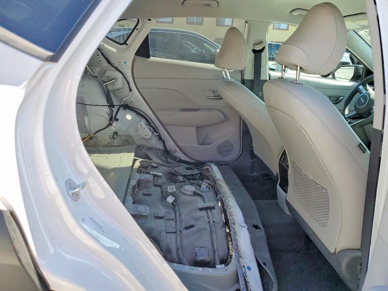 2026 HYUNDAI KONA SEL PREMIUM 10