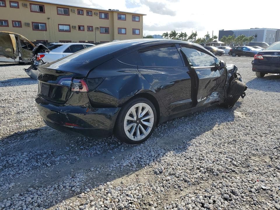 2023 TESLA MODEL 3 3