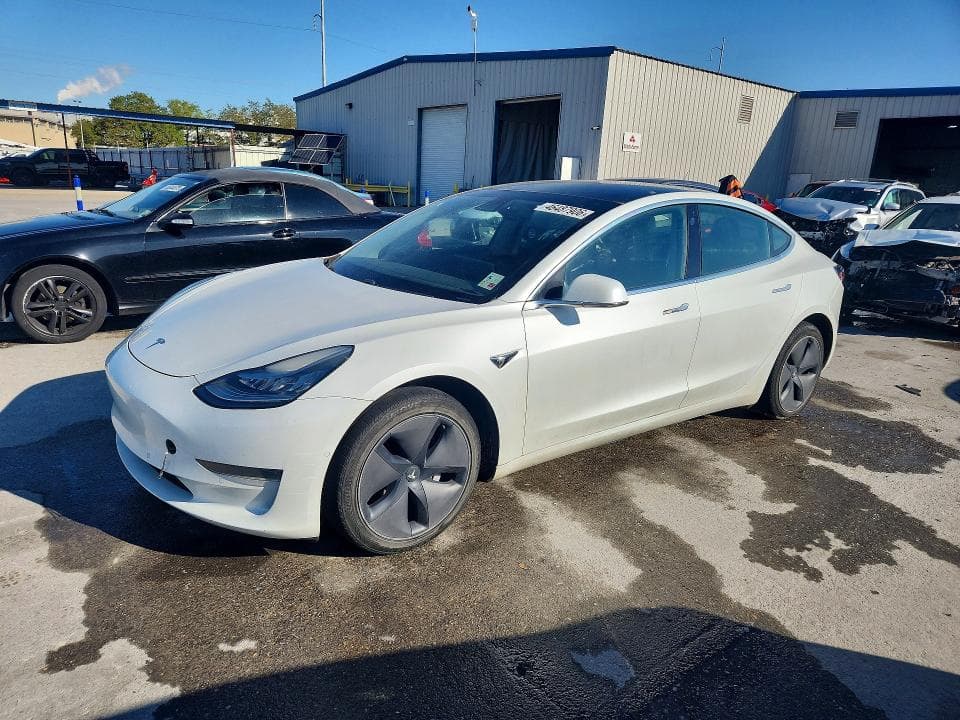 2020 TESLA MODEL 3 - 1