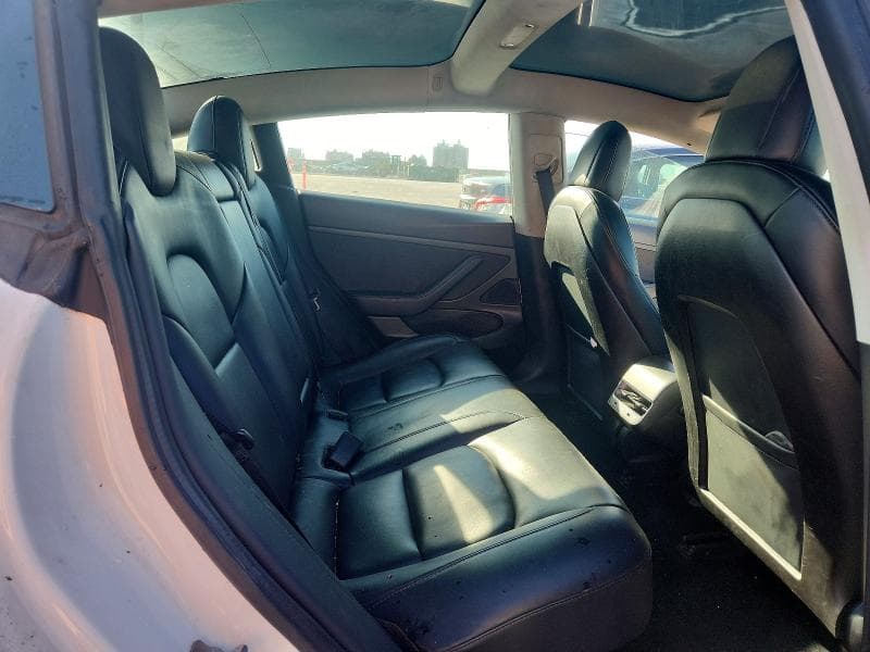 2020 TESLA MODEL 3 10