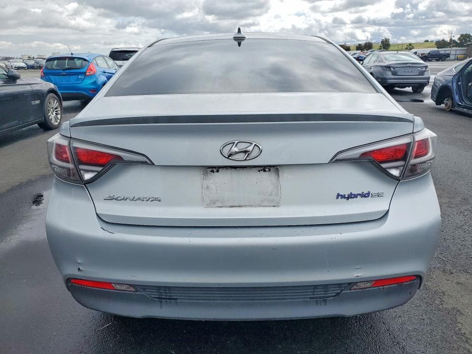 2017 HYUNDAI SONATA HYBRID SE 6