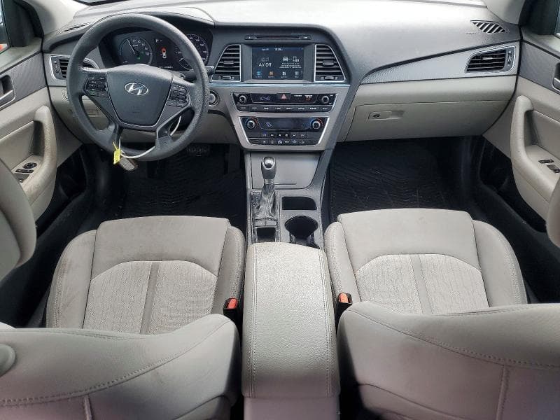 2017 HYUNDAI SONATA HYBRID SE 8