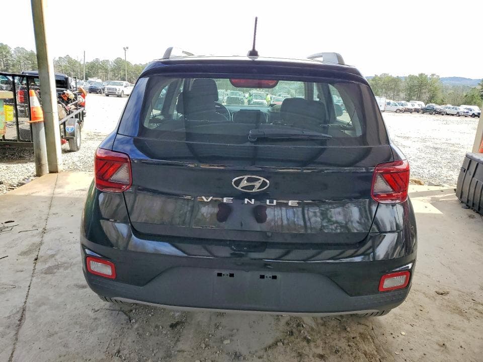 2026 HYUNDAI VENUE SEL 6