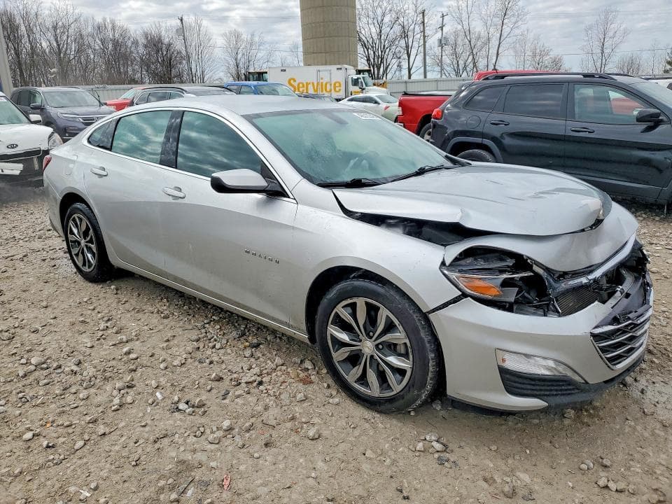 2021 CHEVROLET MALIBU LT 4