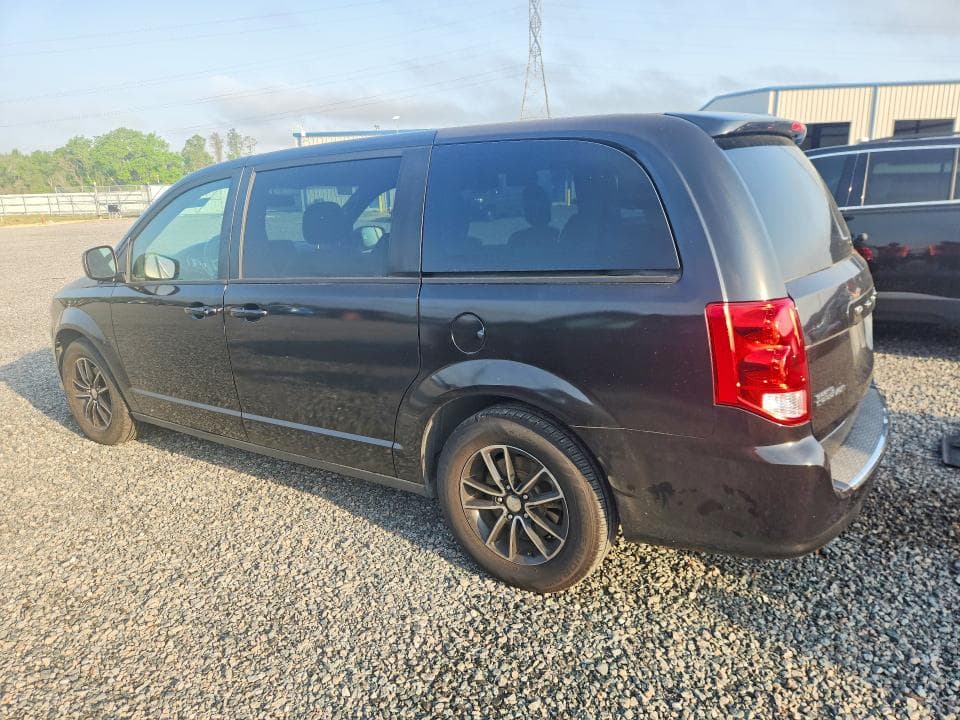 2018 DODGE GRAND CARAVAN GT 2