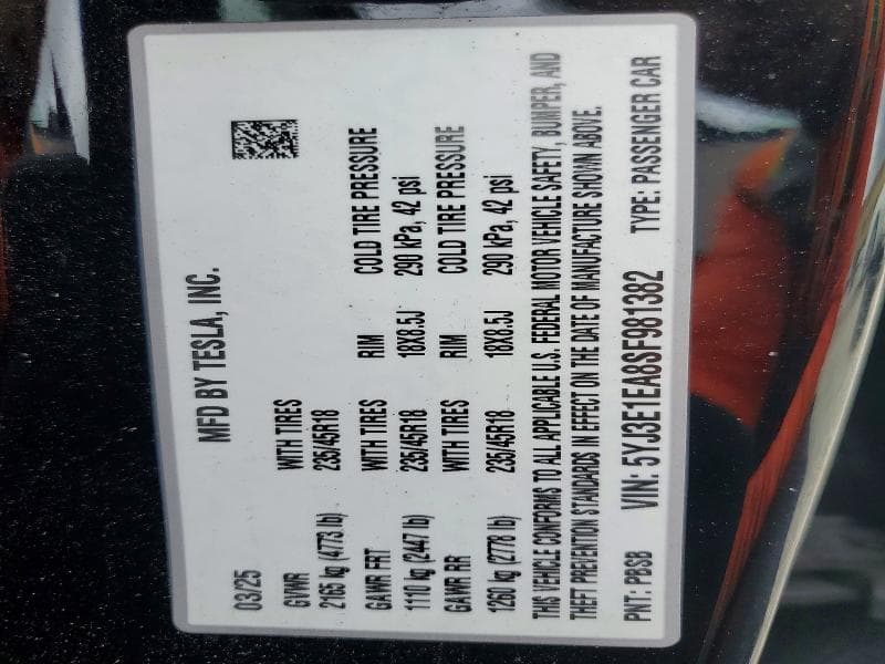 2025 TESLA MODEL 3 14