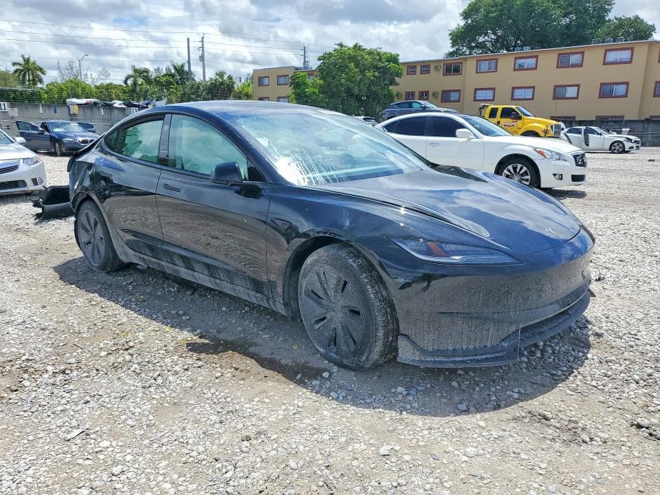 2025 TESLA MODEL 3 4