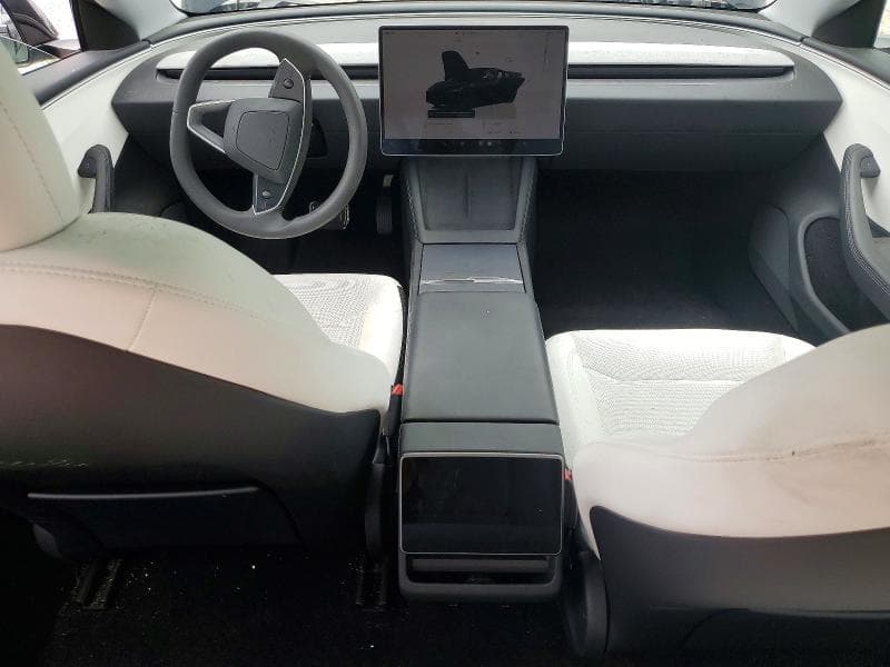 2025 TESLA MODEL 3 8