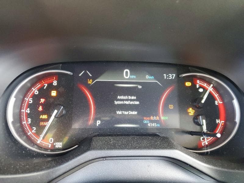 2025 TOYOTA RAV4 XLE XLE 9