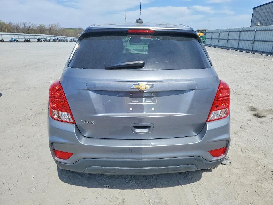 2020 CHEVROLET TRAX LS 6