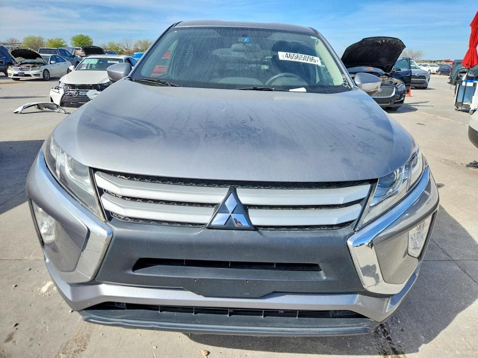2019 MITSUBISHI ECLIPSE CROSS ES 5