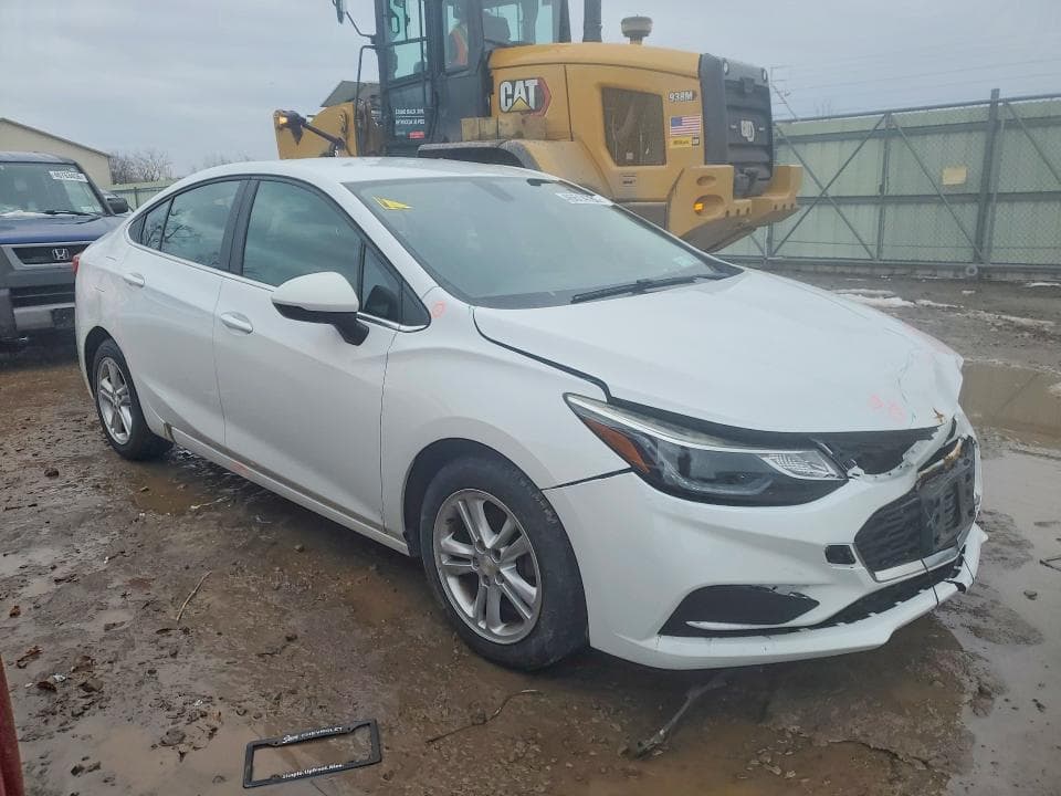 2018 CHEVROLET CRUZE LT LT 4