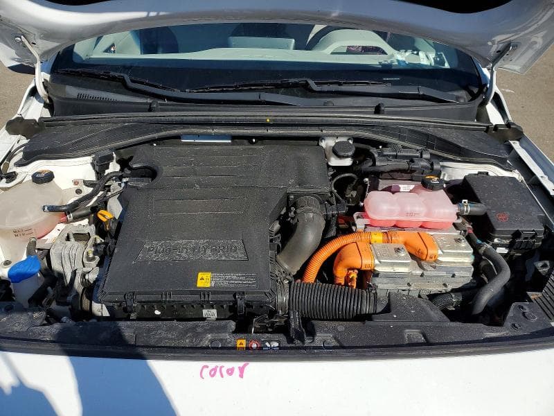 2020 HYUNDAI IONIQ PLUG-IN HYBRID SEL SEL 11